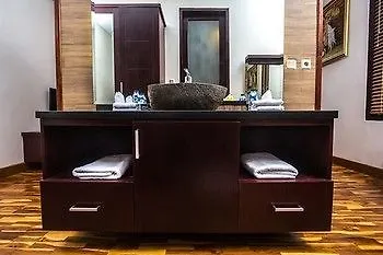 Precious Villas - Legian Seminyak